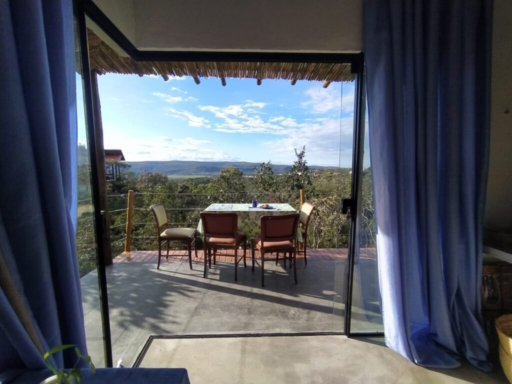 🌿 Vende-se Casa com Vista Permanente + Terreno de 1.005m² no Eldorado 2