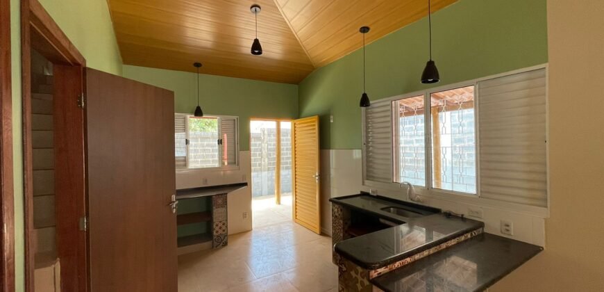 Aluga-se Sobrado  – Com 2 Quartos – Alto Paraiso de Goiás