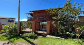 Linda Casa com Maravilhosa Vista em Alto Paraíso de Goiás