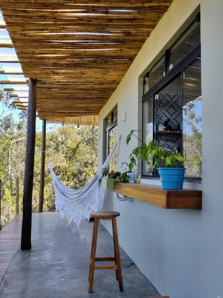 🌿 Vende-se Casa com Vista Permanente + Terreno de 1.005m² no Eldorado 2