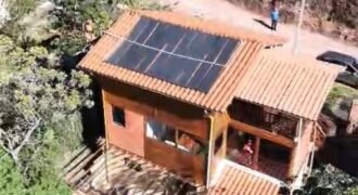 Vende-se Linda Casa com Maravilhosa Vista em Alto Paraíso de Goiás