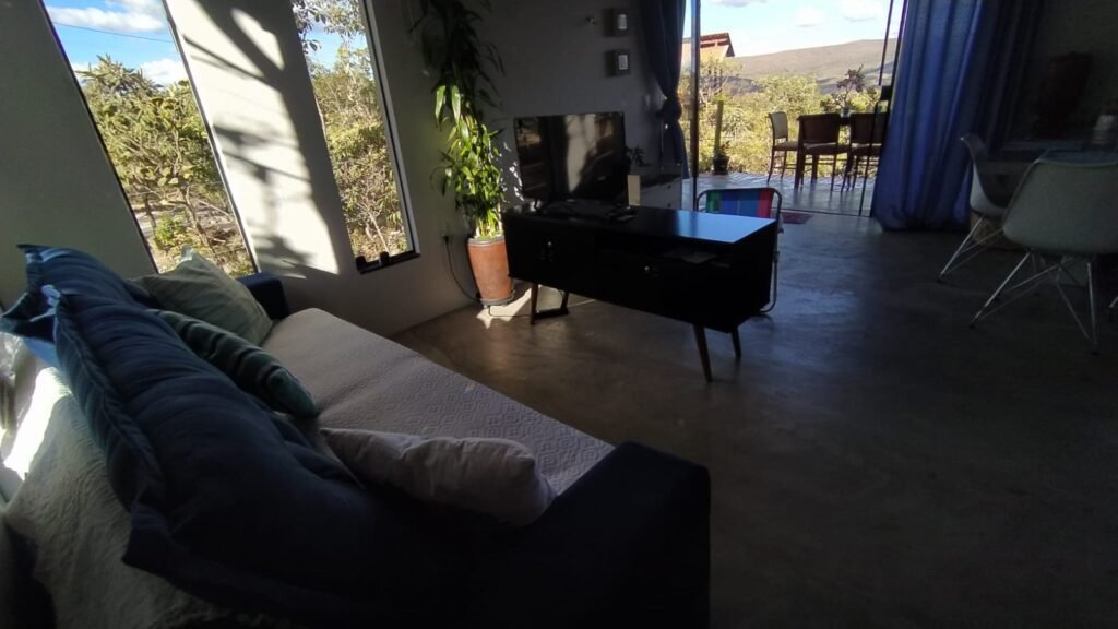 🌿 Vende-se Casa com Vista Permanente + Terreno de 1.005m² no Eldorado 2