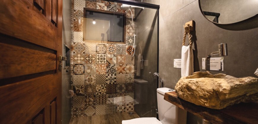 Vende-se Casa + 3 Chalés Encantador, em Alto Paraíso de Goiás