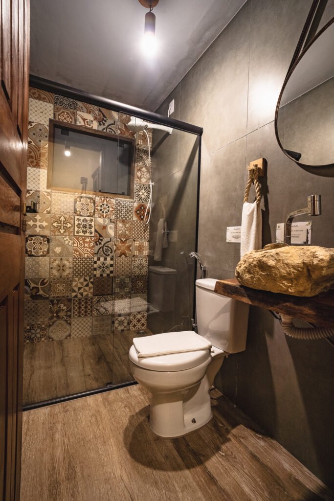 Vende-se Casa + 3 Chalés Encantador, em Alto Paraíso de Goiás