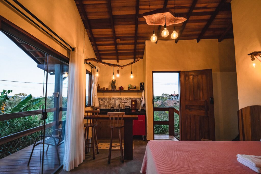 Vende-se Casa + 3 Chalés Encantador, em Alto Paraíso de Goiás