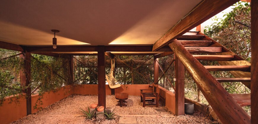 Vende-se Casa + 3 Chalés Encantador, em Alto Paraíso de Goiás