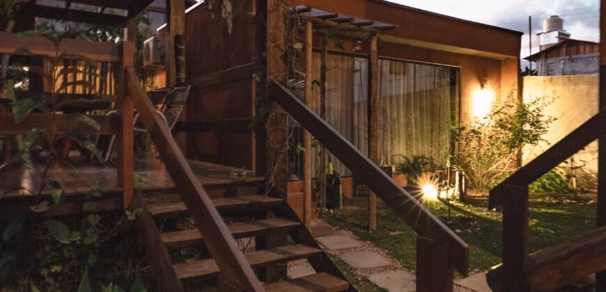 Vende-se Casa + 3 Chalés Encantador, em Alto Paraíso de Goiás