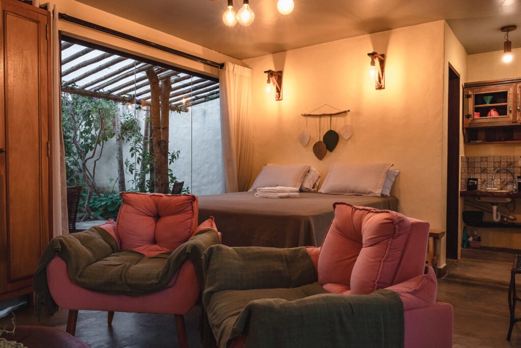 Vende-se Casa + 3 Chalés Encantador, em Alto Paraíso de Goiás