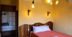 Vende-se Casa + 3 Chalés Encantador, em Alto Paraíso de Goiás