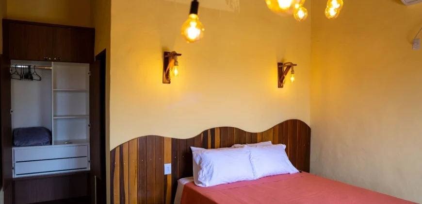 Vende-se Casa + 3 Chalés Encantador, em Alto Paraíso de Goiás