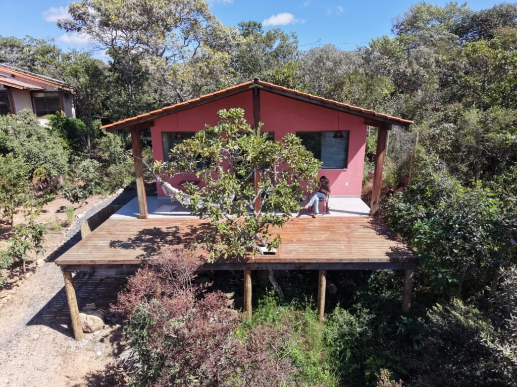 Chale + Lote 1.049m2 – Vista Permanete -Eldorado – Alto Paraíso de Goiás