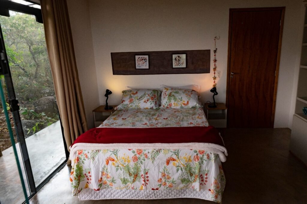 🌿 Vende-se Casa com Vista Permanente + Terreno de 1.005m² no Eldorado 2