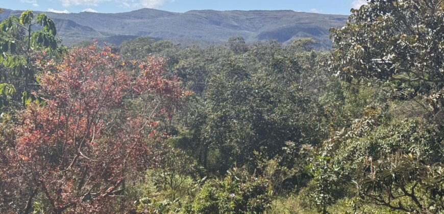Chale + Lote 1.049m2 – Vista Permanete -Eldorado – Alto Paraíso de Goiás
