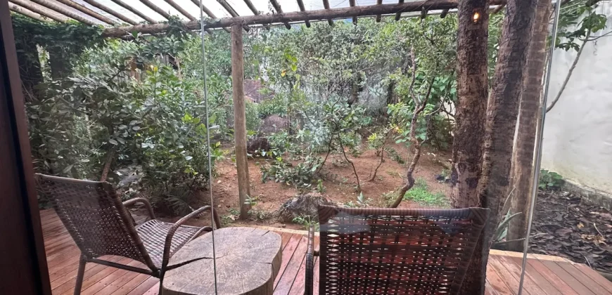 Vende-se Casa + 3 Chalés Encantador, em Alto Paraíso de Goiás