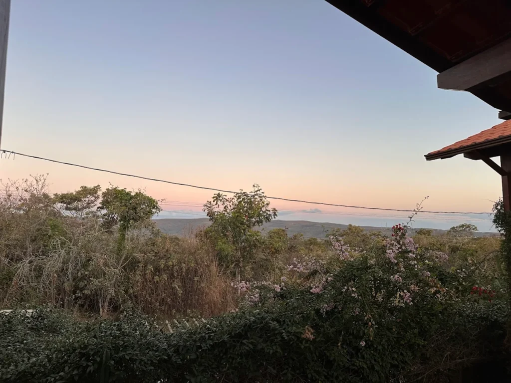 Vende-se Casa + 3 Chalés Encantador, em Alto Paraíso de Goiás