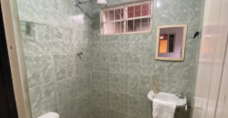 Casa ampla com 4 quartos, 2 suítes e vista privilegiada em Alto Paraíso de Goiás. Casa ampla com 4 quartos, 2 suítes e vista privilegiada em Alto Paraíso de Goiás.
