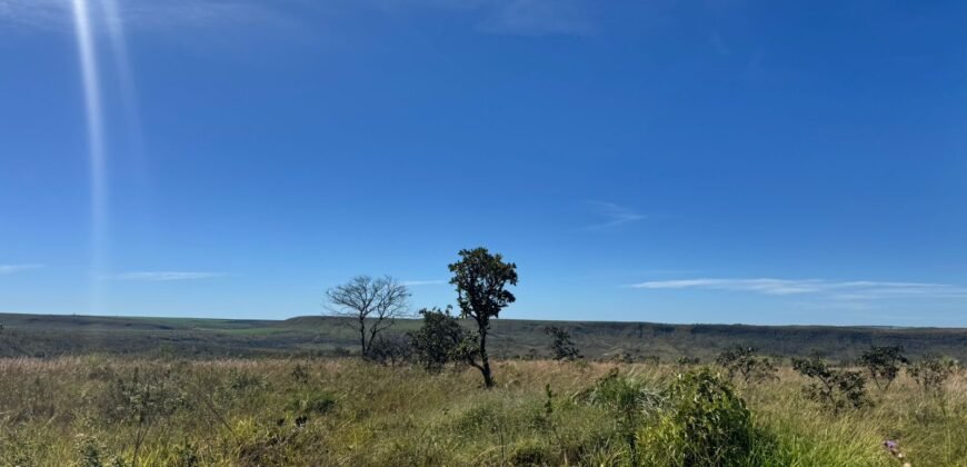 Fazenda 695m – Nascente – Cachoeira – aprox. 23 km de Alto Paraíso de Goiás, 100% Documentada