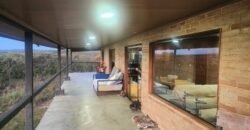 Vende-se Excelente Chácara – Casa – Rio – Aconchegante – Vale Verde – Alto Paraíso de Goiás Vende-se Excelente Chácara – Casa – Rio – Aconchegante – Vale Verde – Alto Paraíso de Goiás