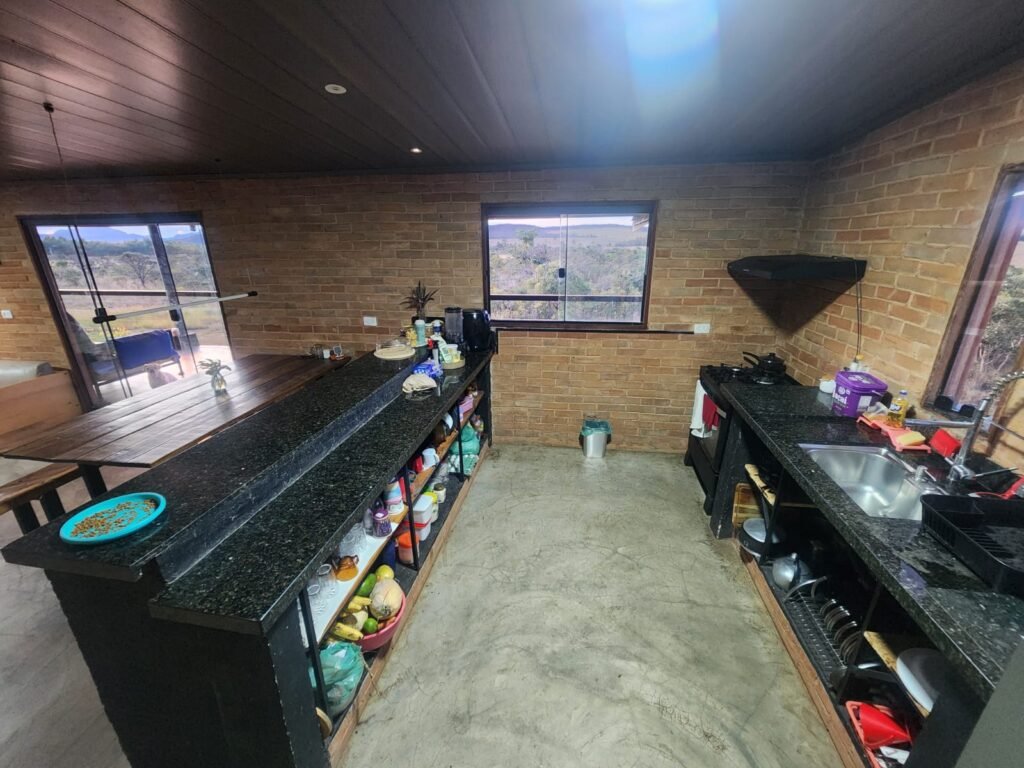 Vende-se encantadora pousada em um verdadeiro refúgio paradisíaco – Vale Verde – Alto Paraíso de Goiás