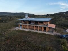 Vende-se excelente casa ampla e aconchegante – Vale Verde – Alto Paraíso do Goiás