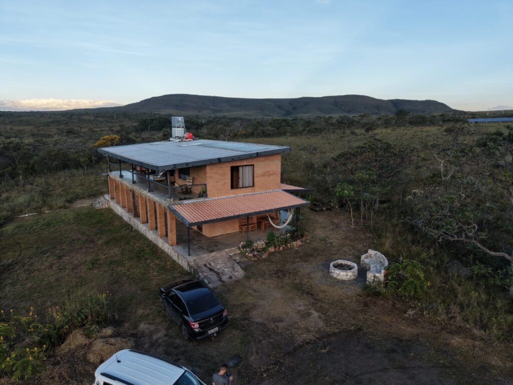 Vende-se encantadora pousada em um verdadeiro refúgio paradisíaco – Vale Verde – Alto Paraíso de Goiás