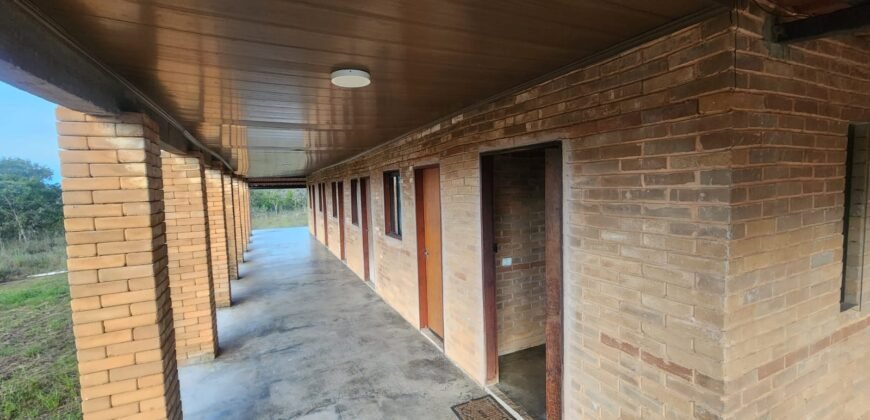 Vende-se Excelente Chácara – Casa – Rio – Aconchegante – Vale Verde – Alto Paraíso de Goiás