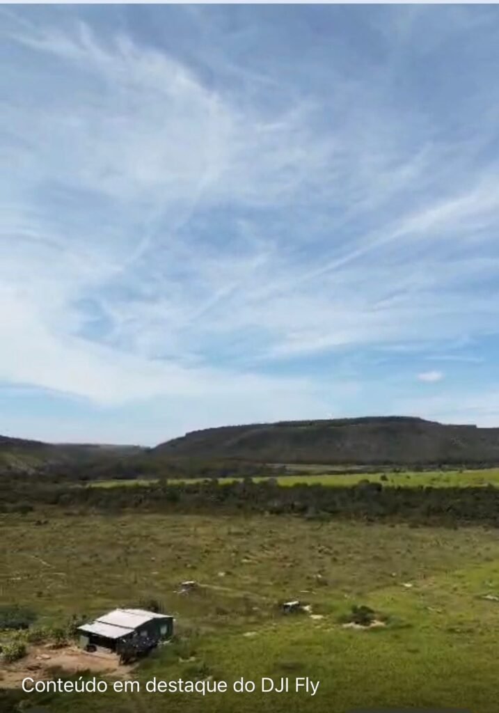 Fazenda 695ha – Nascente – Cachoeira – aprox. 23 km de Alto Paraíso de Goiás, 100% Documentada