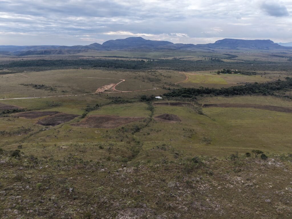 3 Lindas Chácaras com vista, a partir de R$ 350.000,00 – KM 12 – Alto Paraíso de Goiás.