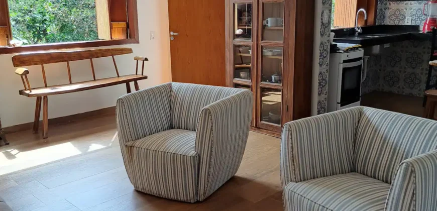 ALUGA-SE LINDO SOBRADO MOBILIADO EM ALTO PARAÍSO DE GOIÁS