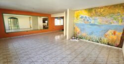 🏡 VENDE-SE EXCELENTE CASA NO CENTRO DE ALTO PARAÍSO 🏡 VENDE-SE EXCELENTE CASA NO CENTRO DE ALTO PARAÍSO