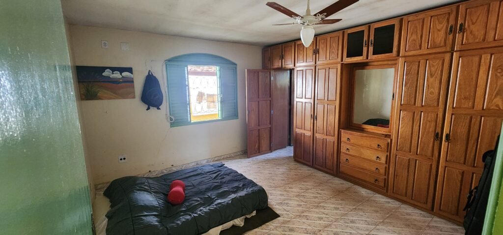🏡 VENDE-SE EXCELENTE CASA NO CENTRO DE ALTO PARAÍSO