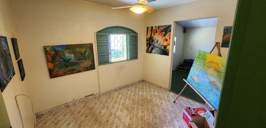 🏡 VENDE-SE EXCELENTE CASA NO CENTRO DE ALTO PARAÍSO