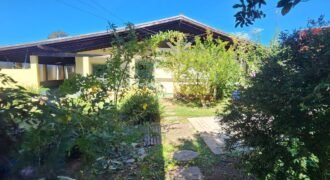 🏡 VENDE-SE EXCELENTE CASA NO CENTRO DE ALTO PARAÍSO 🏡 VENDE-SE EXCELENTE CASA NO CENTRO DE ALTO PARAÍSO