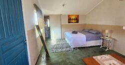 🌿 Vende-se Linda Chácara Casa + 3 chalés, pronta pra morar, em Alto Paraíso de Goiás! 🏡