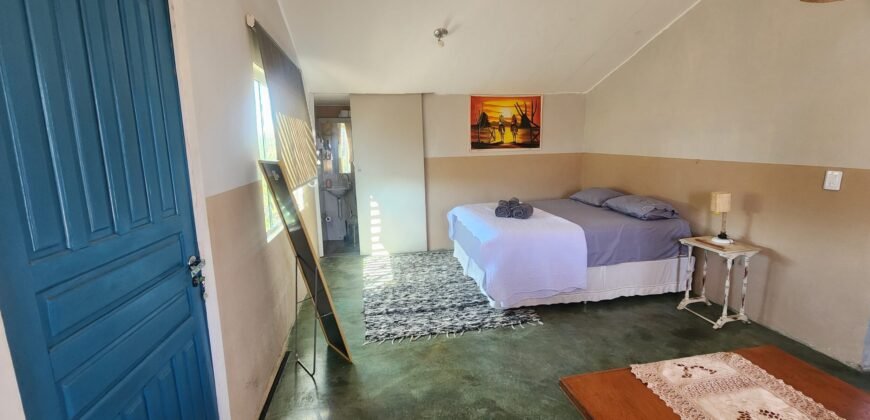 🌿 Vende-se Linda Chácara Casa + 3 chalés, pronta pra morar, em Alto Paraíso de Goiás! 🏡