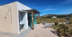 🌿 Vende-se Linda Chácara Casa + 3 chalés, pronta pra morar, em Alto Paraíso de Goiás! 🏡