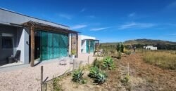 🌿 Vende-se Linda Chácara Casa + 3 chalés, pronta pra morar, em Alto Paraíso de Goiás! 🏡