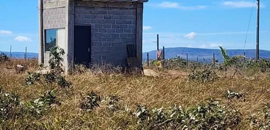 🌿 Vende-se Linda Chácara Casa + 3 chalés, pronta pra morar, em Alto Paraíso de Goiás! 🏡
