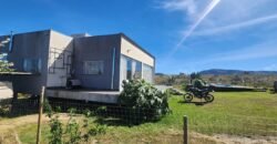 🌿 Vende-se Linda Chácara Casa + 3 chalés, pronta pra morar, em Alto Paraíso de Goiás! 🏡