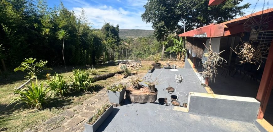 🏡 ALUGA-SE CASA NO BAIRRO ESTÂNCIA PARAÍSO – ALTO PARAÍSO DE GOIÁS