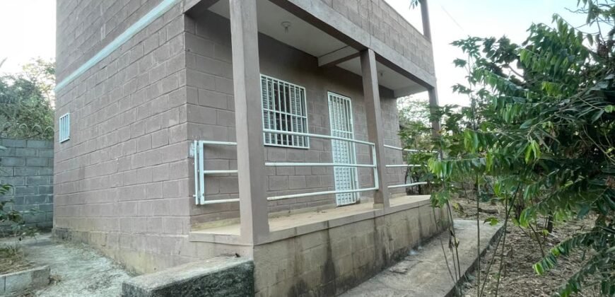 ALUGA-SE SOBRADO – BAIRRO VILA BANDEIRA 🏡