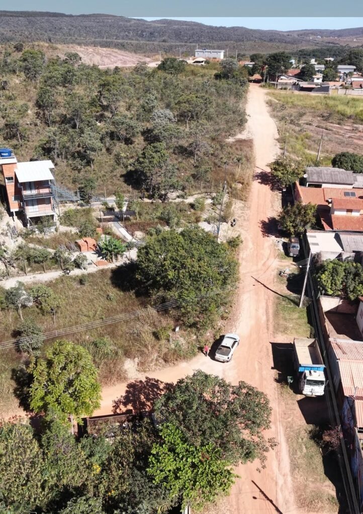 Lote de 525.04 m² , de esquina no Novo Horizonte de Alto Paraíso de Goiás!