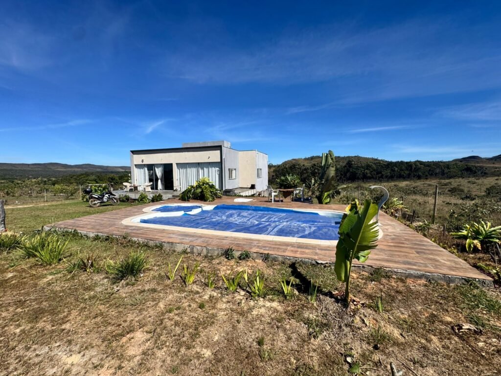 🌿 Vende-se Linda Chácara Casa + 3 chalés, pronta pra morar, em Alto Paraíso de Goiás! 🏡