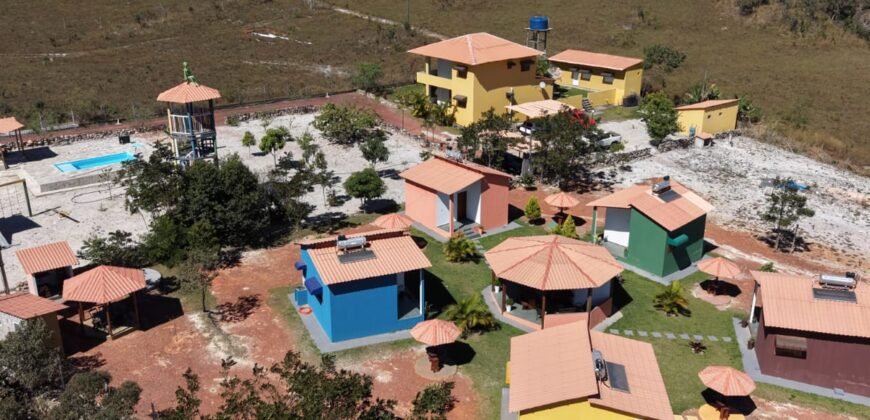 🏡 VENDE-SE LINDA CHÁCARA COM POUSADA EM PLENO FUNCIONAMENTO EM ALTO PARAÍSO DE GOIÁS! 🌿