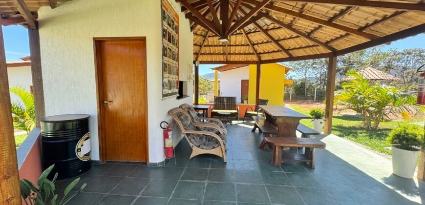 🏡 VENDE-SE LINDA CHÁCARA COM POUSADA EM PLENO FUNCIONAMENTO EM ALTO PARAÍSO DE GOIÁS! 🌿