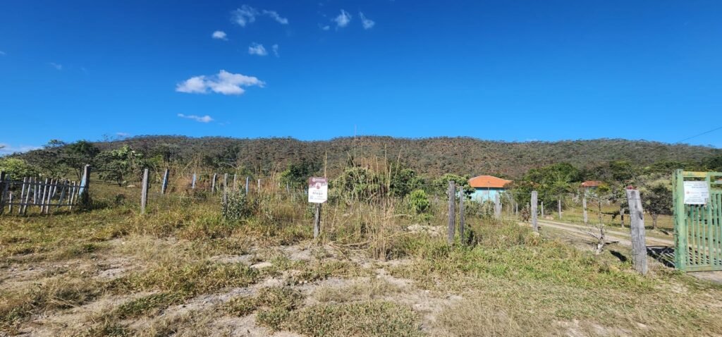 🏡 *VENDE-SE LINDO LOTE EM ALTO PARAÍSO DE GOIÁS* 🌿
