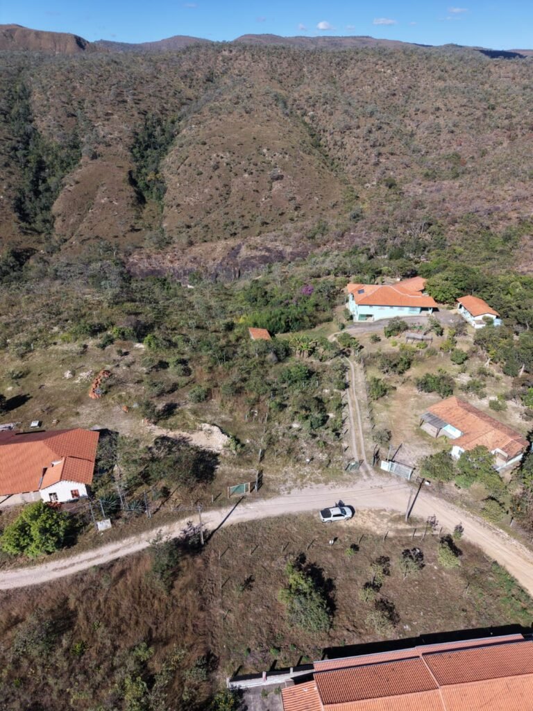 🏡 *VENDE-SE LINDO LOTE EM ALTO PARAÍSO DE GOIÁS* 🌿