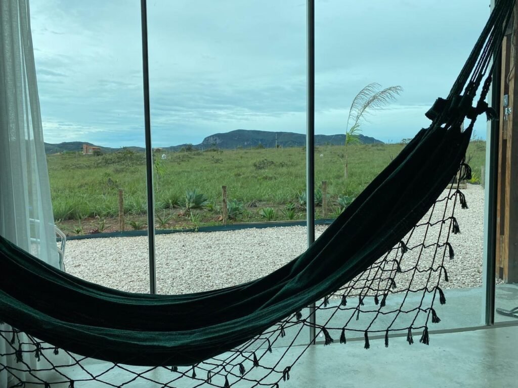 🌿 Vende-se Linda Chácara Casa + 3 chalés, pronta pra morar, em Alto Paraíso de Goiás! 🏡