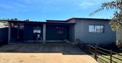 Casa 3 Quartos – Cidade Alta – Alto Paraíso de Goiás Casa 3 Quartos – Cidade Alta – Alto Paraíso de Goiás