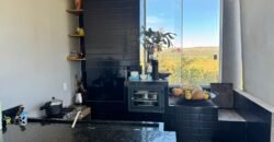 🌿 Vende-se Linda Chácara Casa + 3 chalés, pronta pra morar, em Alto Paraíso de Goiás! 🏡
